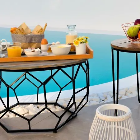 Emerald Collection 3* Karterados (Santorini)