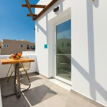 Hotel Emerald Collection Karterados (Santorini)