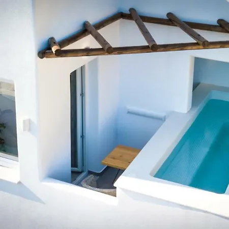 Emerald Collection Hotel 3*