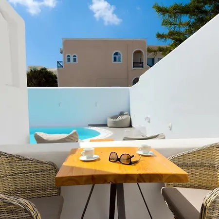 Hotel Emerald Collection 3*